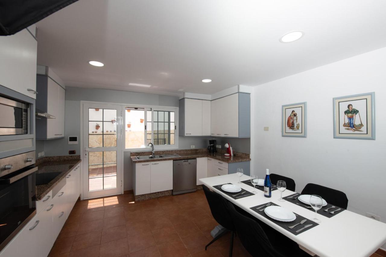 Fantastic Home With Amazing Sea Views Puntillo Del Sol Bagian luar foto