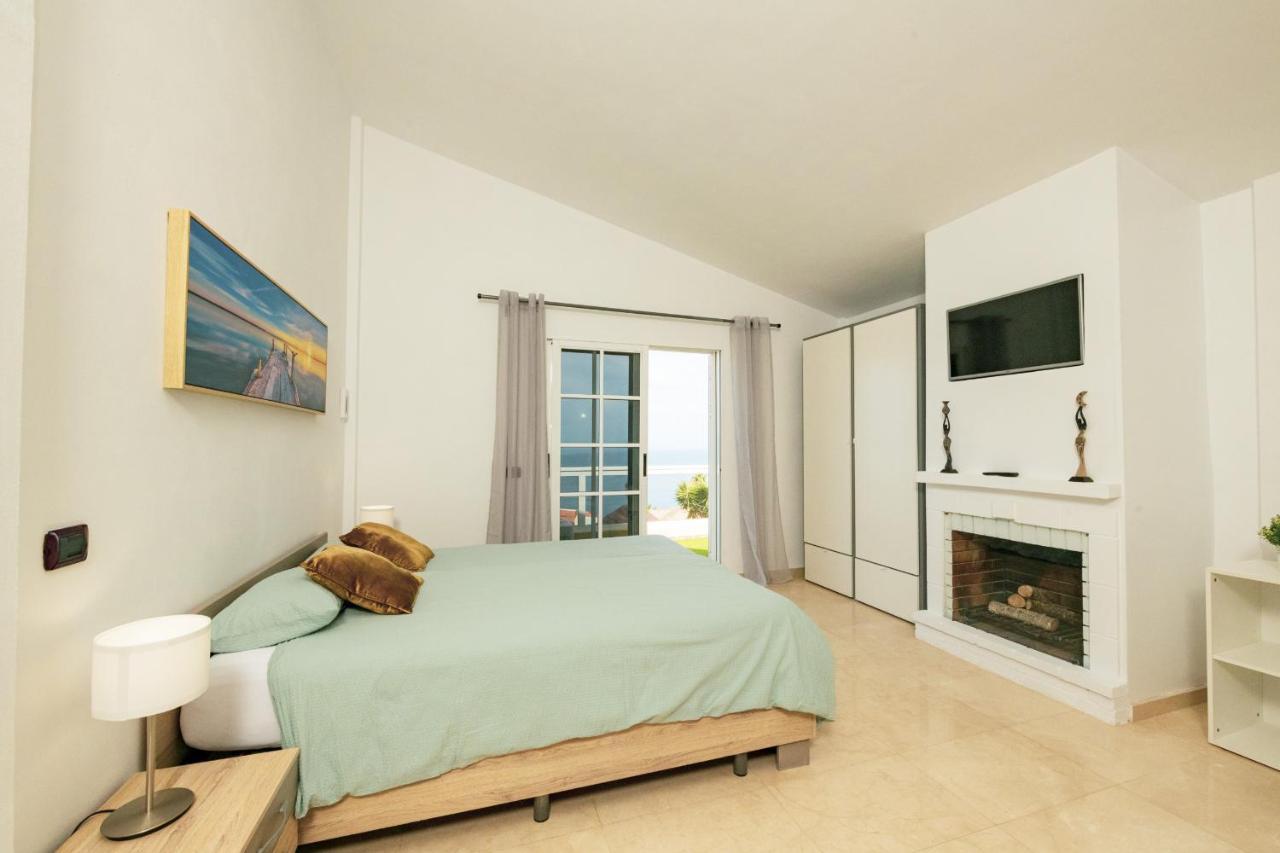 Fantastic Home With Amazing Sea Views Puntillo Del Sol Bagian luar foto